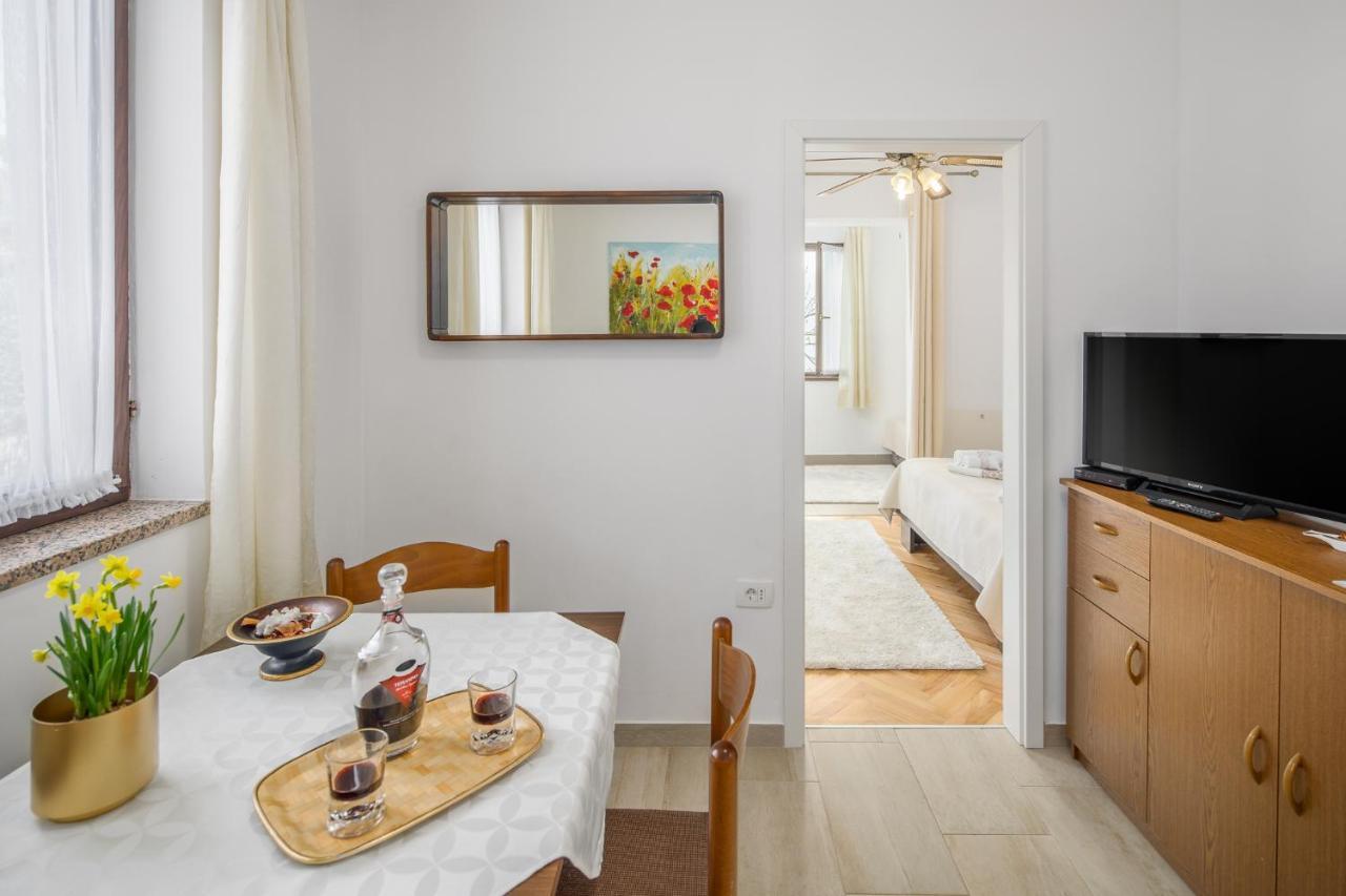 Apartments Villa Katana Porec Exterior photo